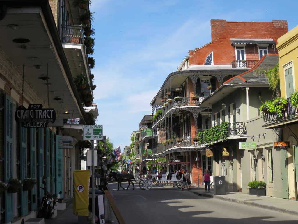 Best Solo Trips For Women In the US, Best Places to Solo Travel Female US