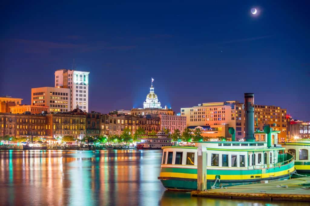 Best Solo Trips For Women In the US, Best Places to Solo Travel Female US
